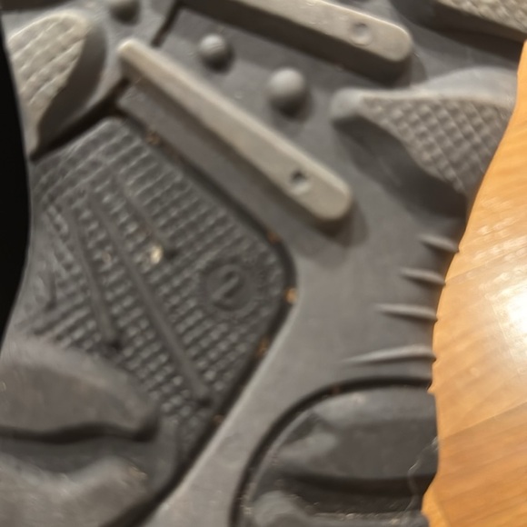 Kamik boys winter snow boots size 2. - Picture 6 of 6